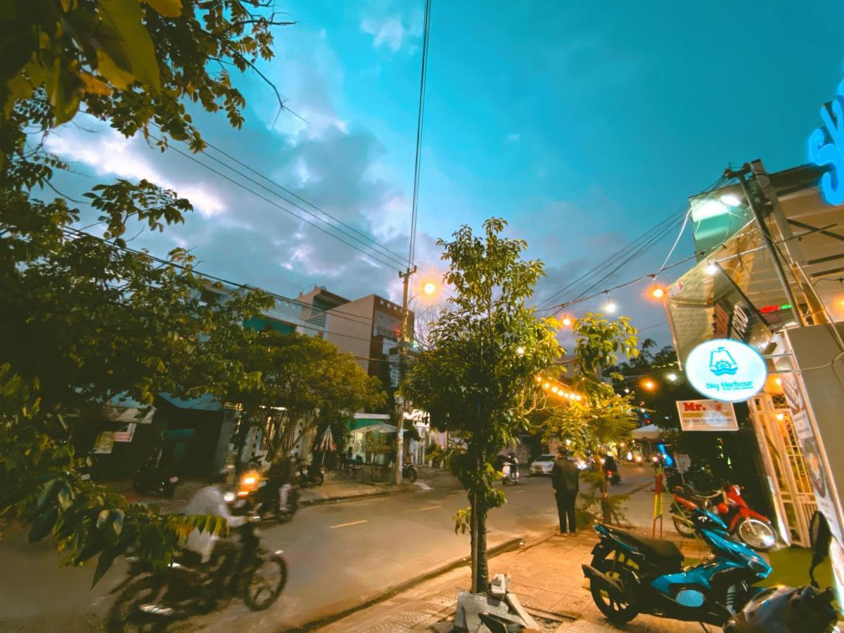 Sky Harbour Hostel Da Nang Exterior photo